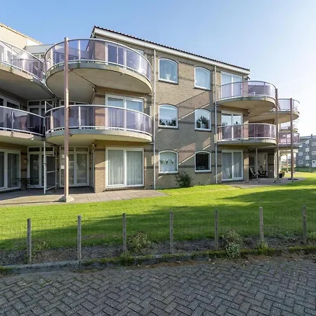 Apartment Lovely With Balcony