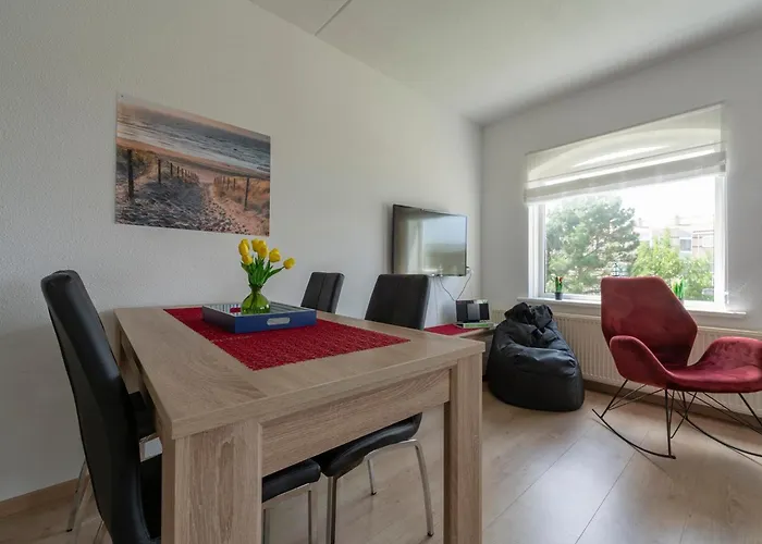 Juliana 53 By The Sea Юлианадорп